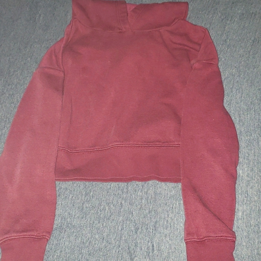 Cute cropped hoodie